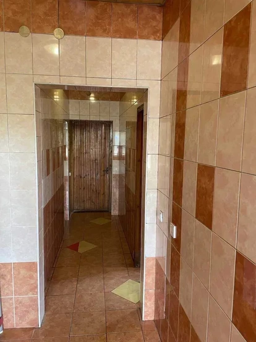 Баня на дровах з віником для відпочинку та релаксу