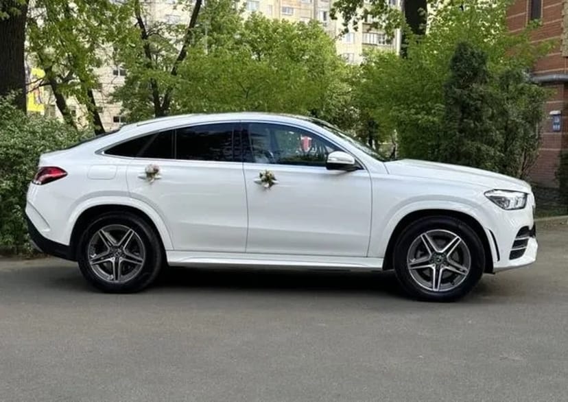 244 Авто на весілля Mercedes Benz Gle AMG Coupe білий