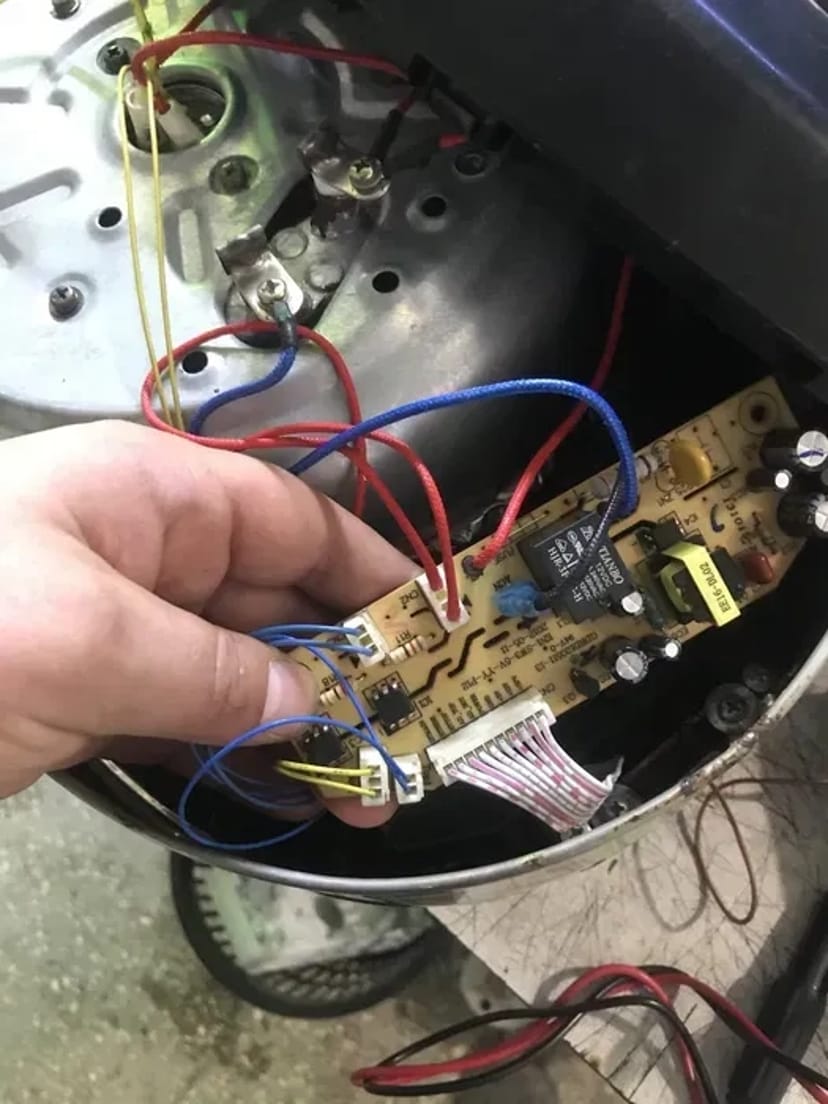 Ремонт побутової техніки // ремонт бытовой техники