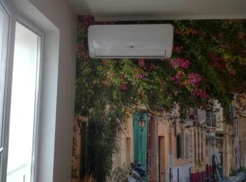 Монтаж кондиционеров и тепловых насосов.