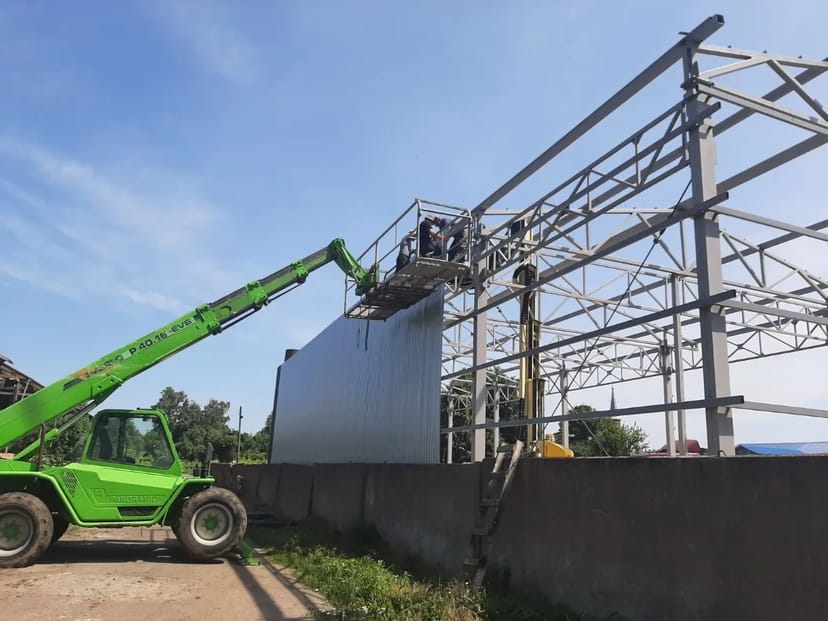 Навантажувач Merlo