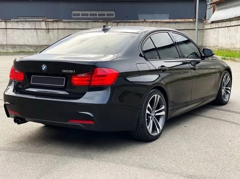 175 Авто BMW 328i без водія спорткар в Києві