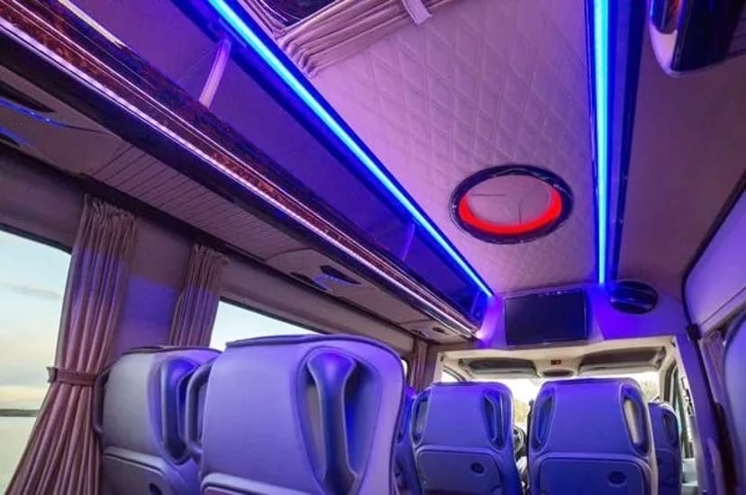 303 Мікроавтобус на весілля Mercedes Sprinter