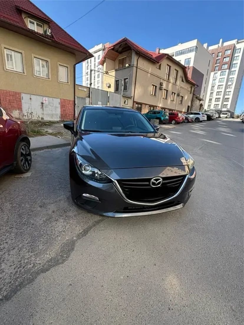 Авто Mazda подобово довготривало