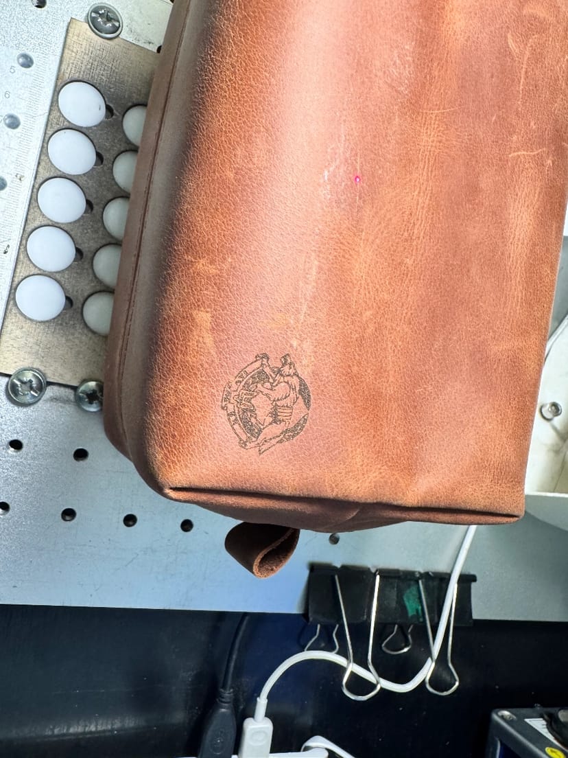 Лазерна та фрезерна порізка та гравіювання на ЧПУ Київ