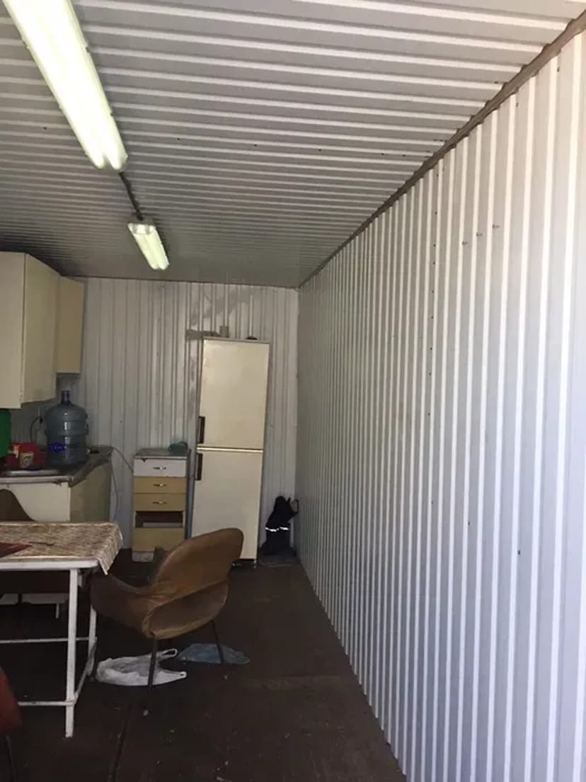 Контейнер-побутівки, прорабські. Утеплені та обшиті.