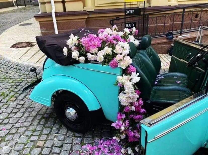 137 Ретро авто кабріолет для фотозони Opel бірюзовий