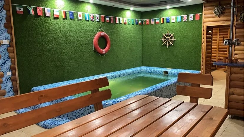 Чан, баня, лазня, альтанка, на березі Дніпра