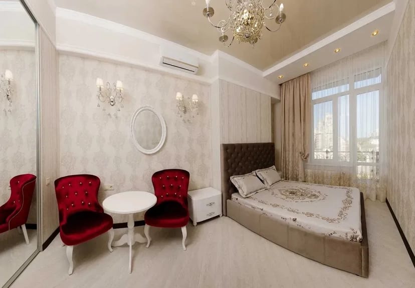 Дизайнерська євродвушка, ЖК «Замок Квітів»