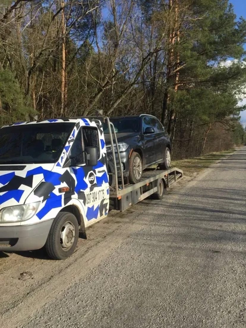 Дешевий Евакуатор. Послуги Евакуатора Кривий Ріг. Швидко та обережно перевеземо ваш автомобіль.