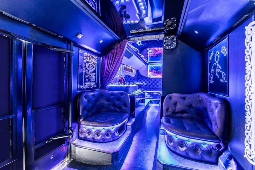 Disco Bus, Паті Бас, лімузинів, диско автобус, дитячі свята