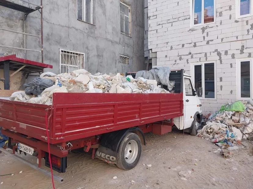 Вивіз сміття будівельна Одеса. газель зив камаз.