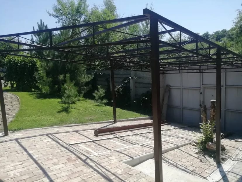 Зварювальні роботи, балкони, навіси, паркани, вальєри і т.д. Недорого!