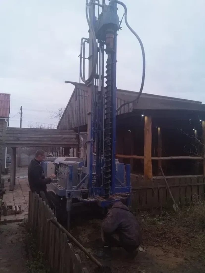 Професійне Буріння Свердловин на Воду під Ключ: Власна Техніка та Гарантія Якості!