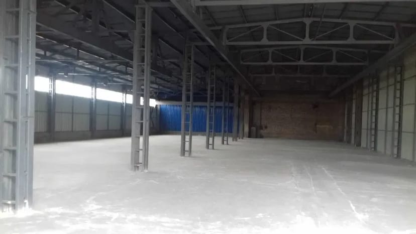 Приміщення (складські, виробничі, офісні, стоянка авто)