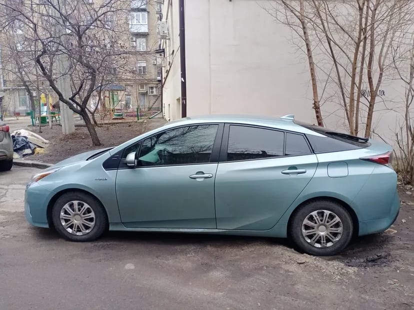 Автомобіль під таксі та для особистих цілей