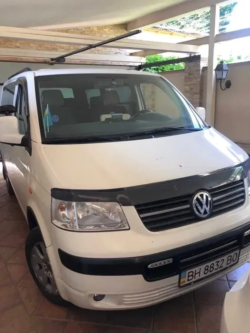 Мікроавтобус