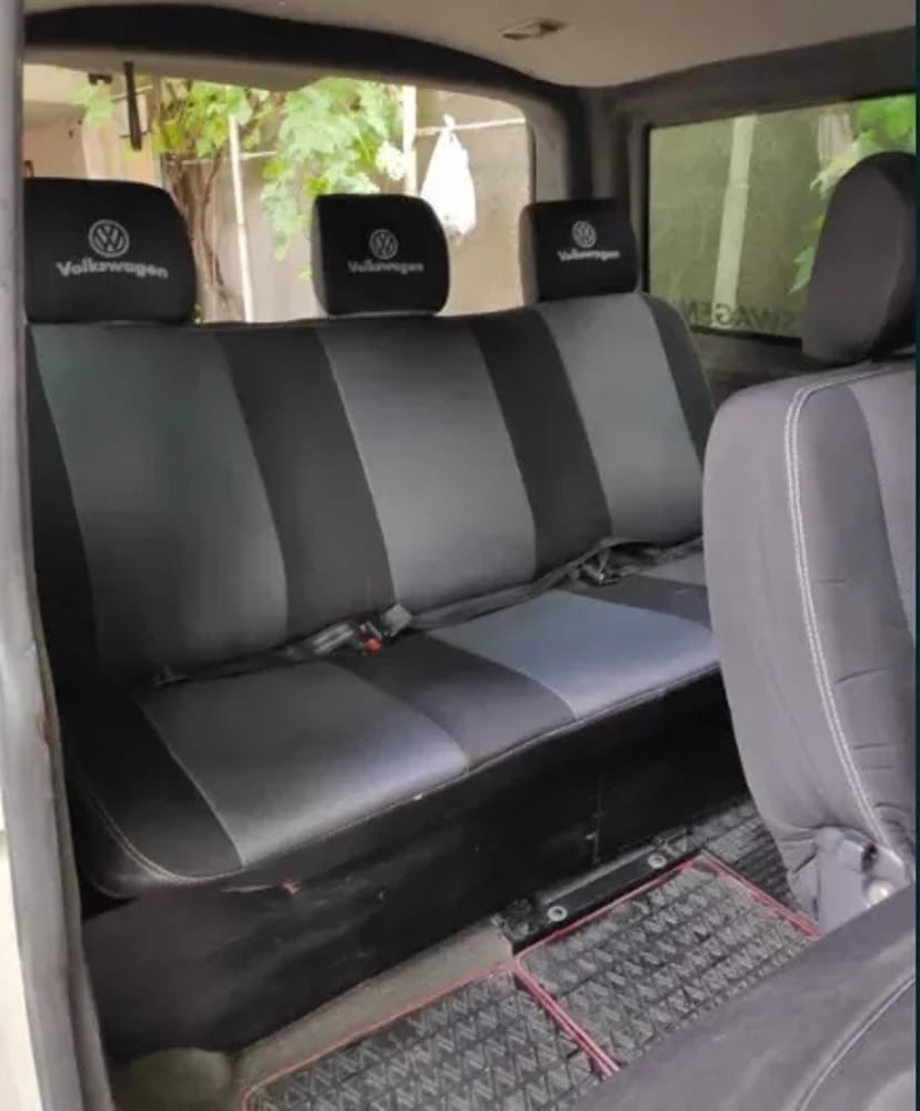 Мікроавтобус