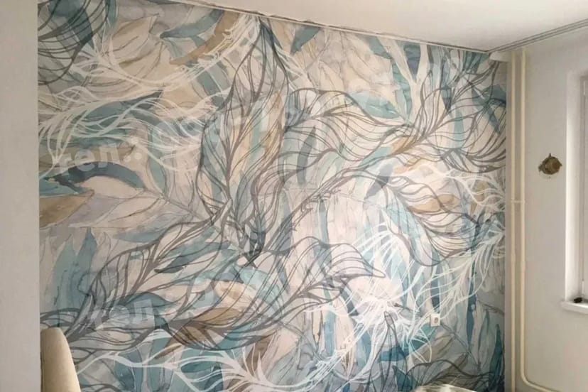 Поклейка шпалер у Києві: професійно, Поклейка шпалер Фарбування