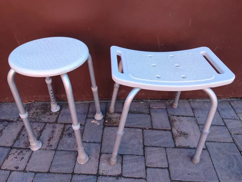 Ролатори , ходунки , костилі , інвалідні візки ортези вертикалізатор