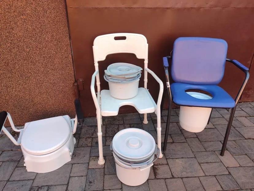 Ролатори , ходунки , костилі , інвалідні візки ортези вертикалізатор