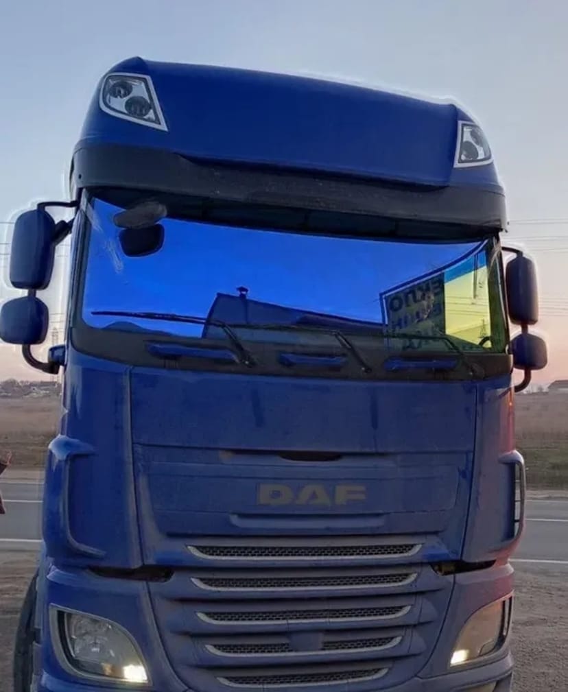 Тонування легкових і вантажних автомобілів. Будинків, офісів, вітрин, квартир