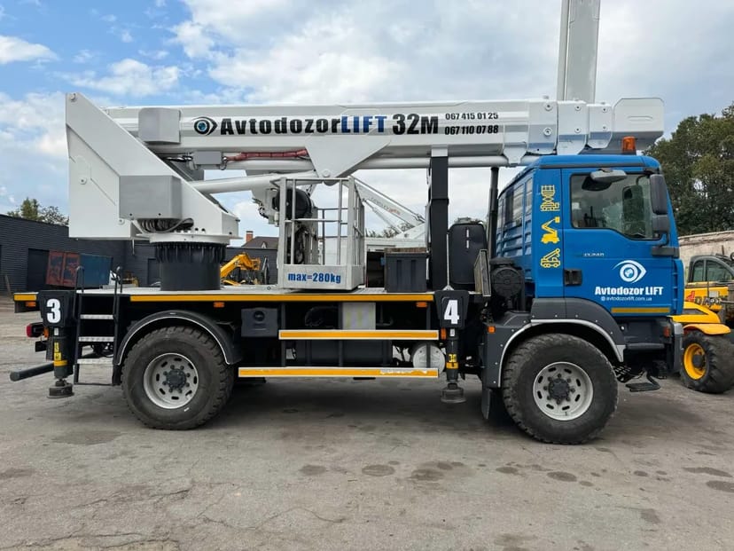 Автовишка 32м висота 4х4 