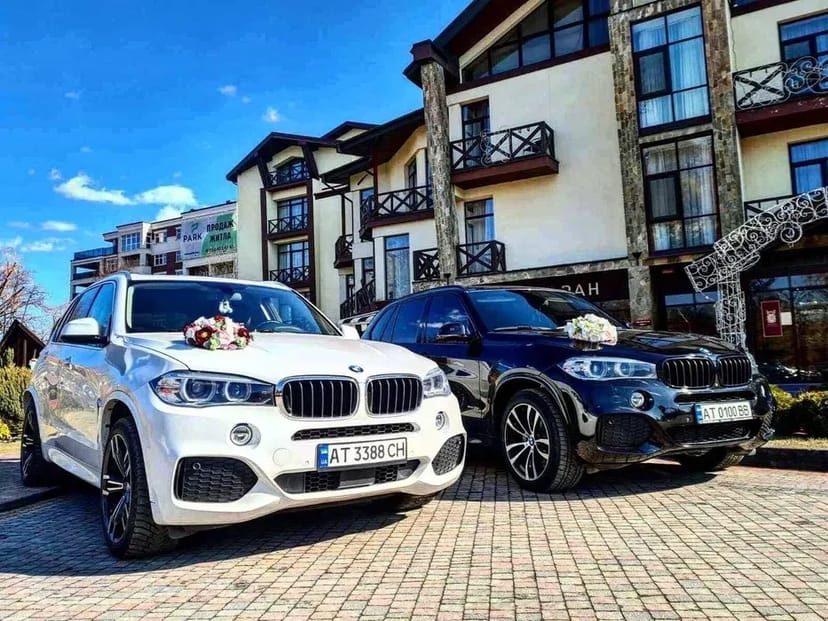 Весільний кортеж, авто на урочисту подію, VIP трансфер