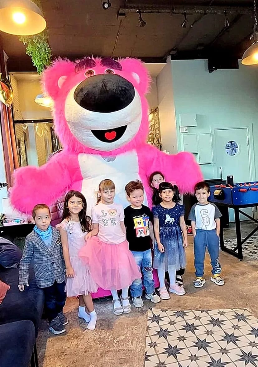 Білий ведмідь Дніпро ростова лялька стриптиз аніматор панда Днепр.