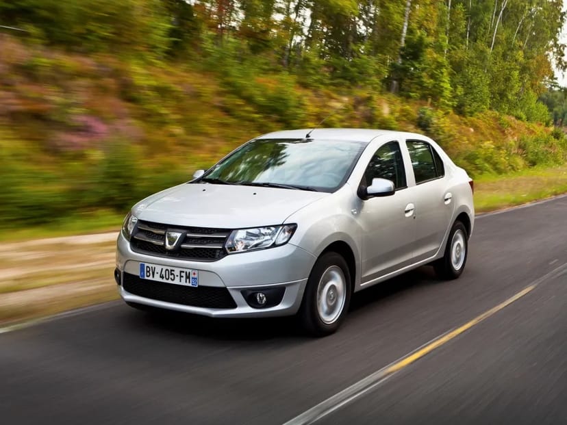 Автомобіль Dacia Logan