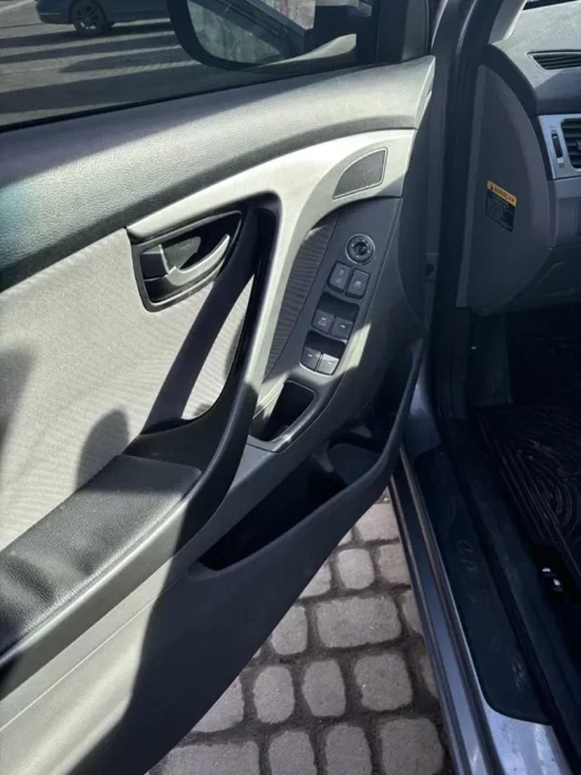 Hyundai Elantra ЛЬВІВ та область