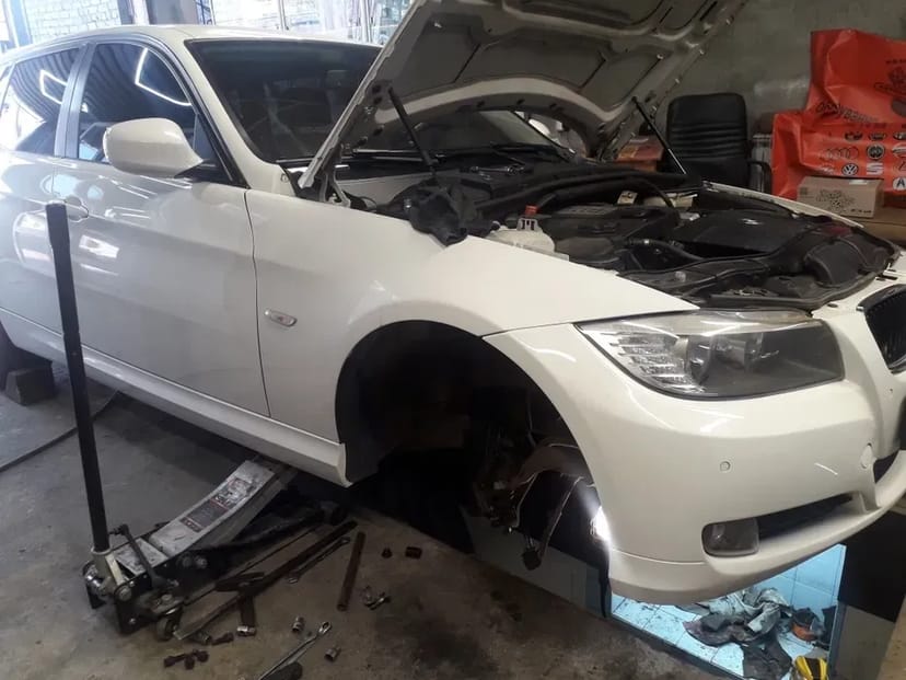 Професійне СТО в Харкові: послуги автослюсаря та моториста з досвідом роботи