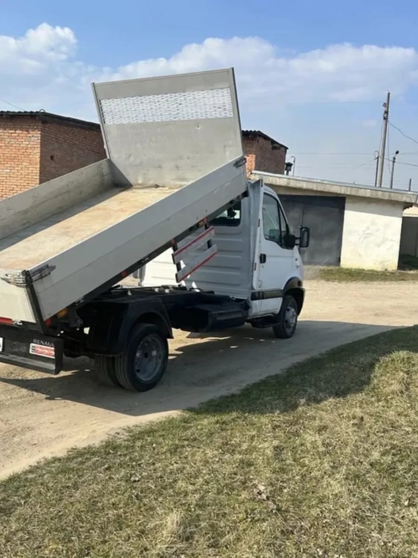 Самоскид бортовий для важких робіт