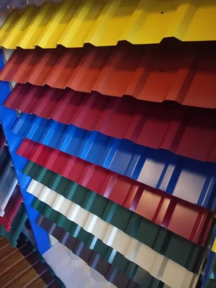 Профнастил , матеріал оцинкований та пофарбований, розміри на замовлення, терміни 1-2 дні.