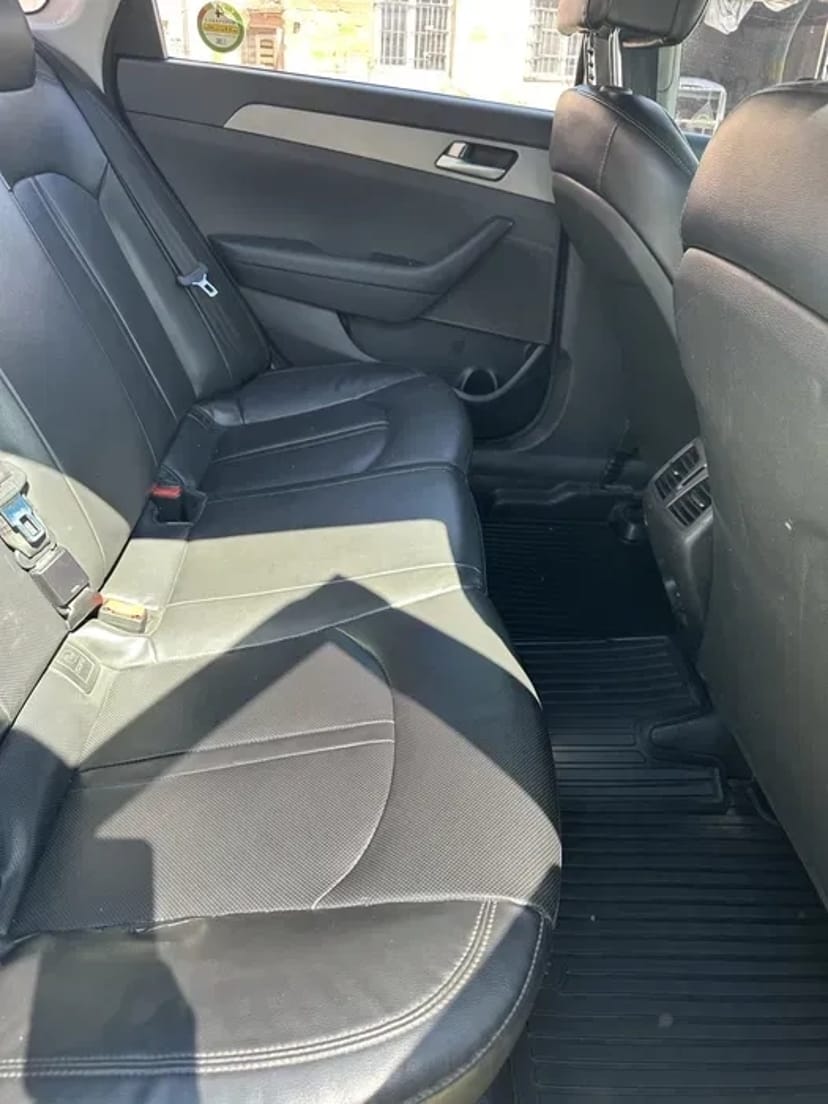 Автомобіль Hyundai