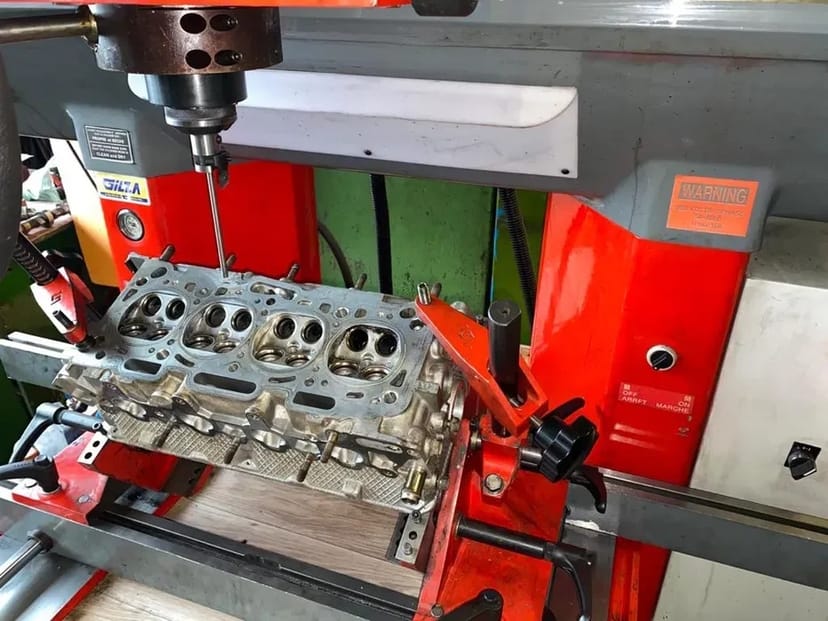 Професійний ремонт головок блока — точна діагностика та відновлення під ключ