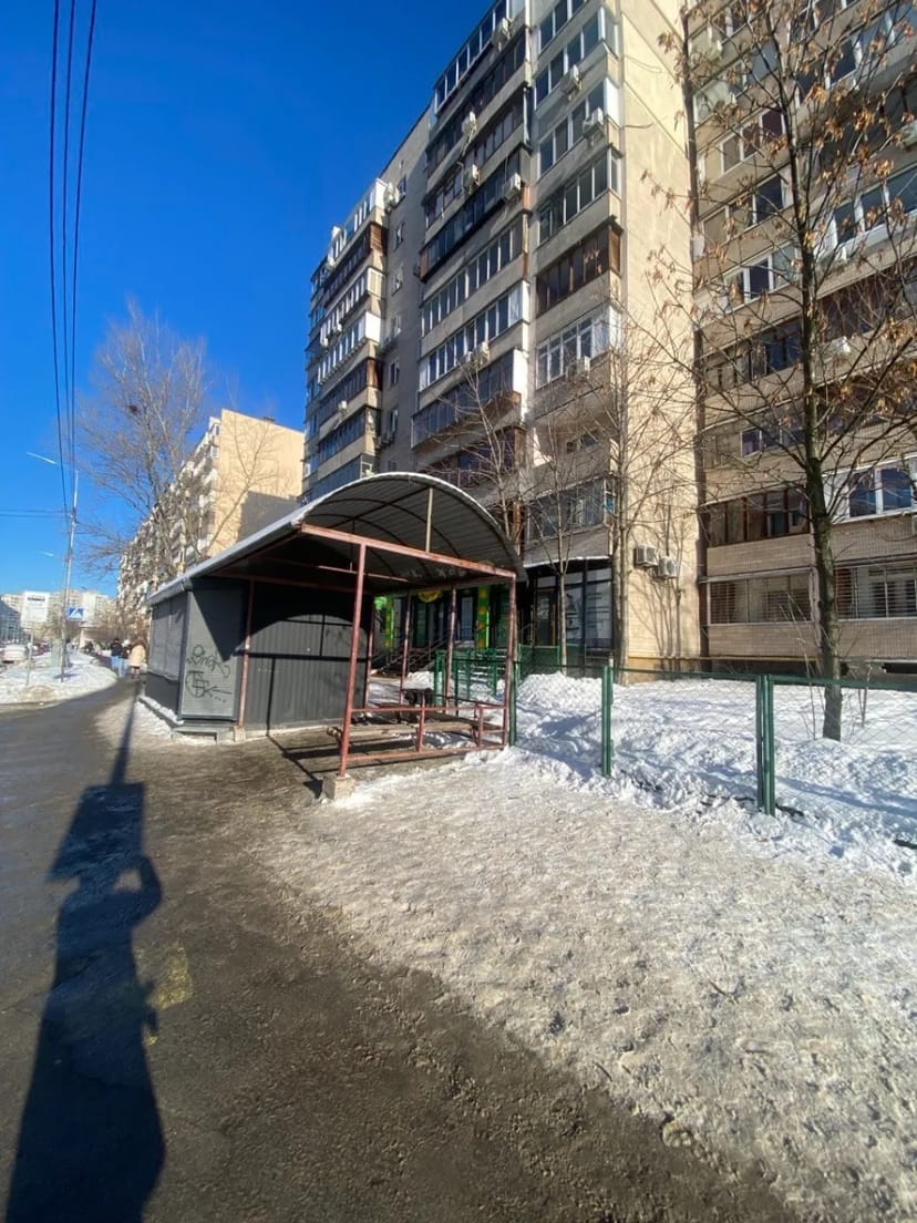 Фасадне приміщення 77 м2 в Дарницькому районі
