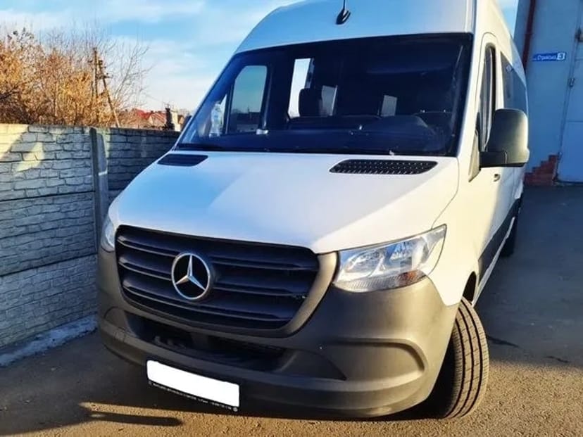 291 Мікроавтобус на весілля Mercedes Sprinter 12 місць білий трансфер