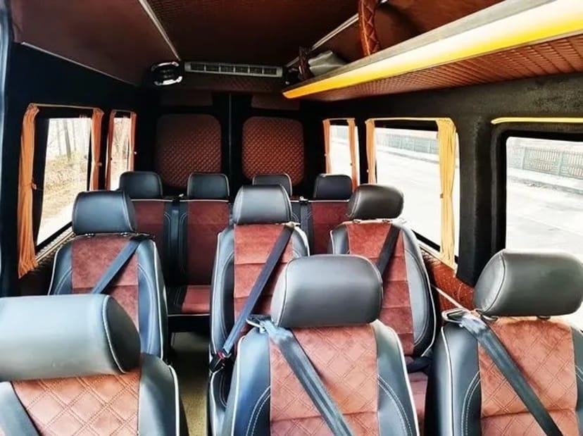 291 Мікроавтобус на весілля Mercedes Sprinter 12 місць білий трансфер