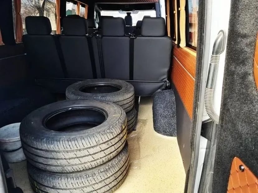 291 Мікроавтобус на весілля Mercedes Sprinter 12 місць білий трансфер