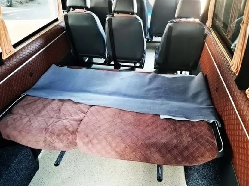 291 Мікроавтобус на весілля Mercedes Sprinter 12 місць білий трансфер