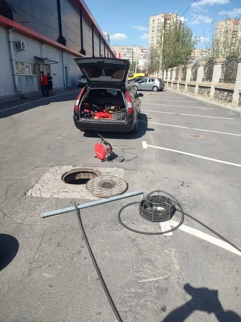 Професійна Чистка Каналізації. Усунення Засмічень Будь-якої Складності. Гарантія Якості!