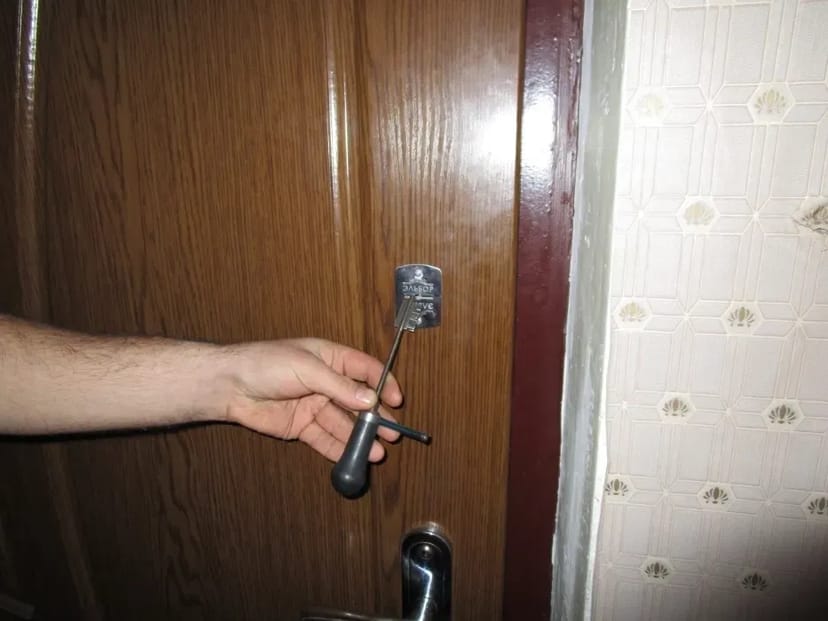 Ведмежатники Харків - Відкриття замків, автомобілів, сейфів 24/7.