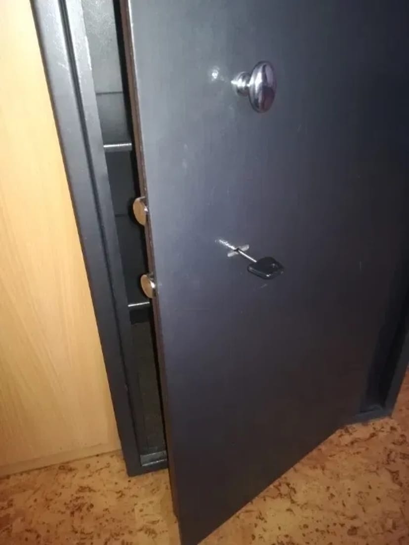 Ведмежатники Харків - Відкриття замків, автомобілів, сейфів 24/7.