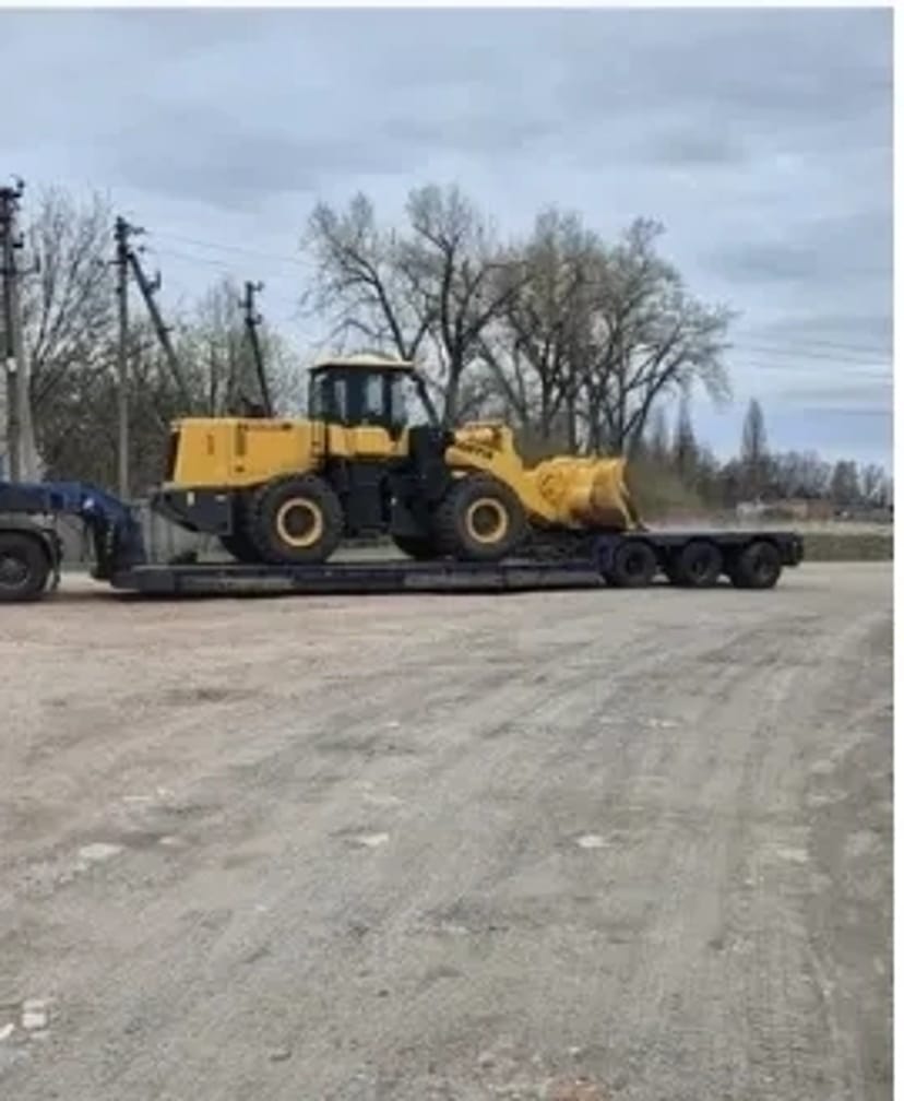 Фронтальний навантажувач