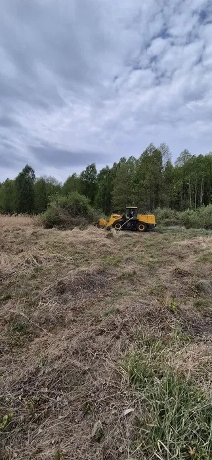 Фронтальний навантажувач