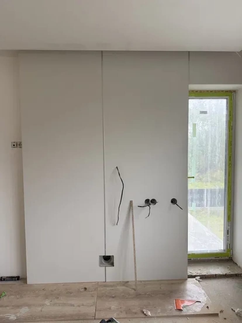 Бажаєте оновити інтер'єр? Замовляйте монтаж стінових панелей від майстрів!