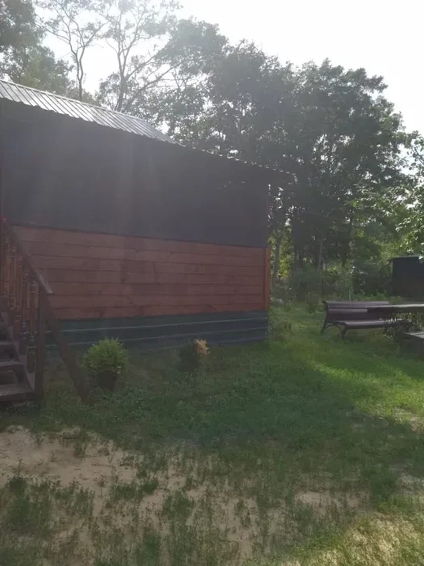 Будинки біля річки Десна