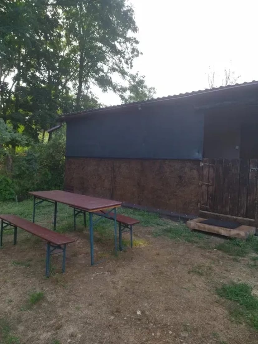 Будинки біля річки Десна