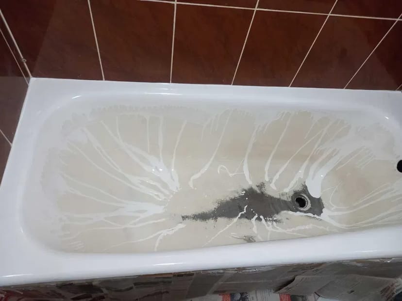 Реставрація ванн металевих, акрилових, чавунних та піддонів.